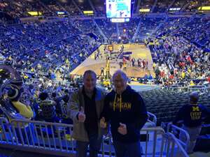 Michigan Wolverines - NCAA Men's Basketball vs Wisconsin-Madison Badgers