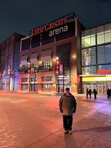 Cirque Du Soleil: Crystal