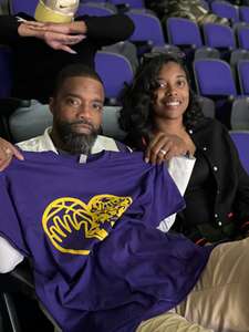 Louisiana State University Tigers - NCAA Men's Basketball vs Mississippi State Bulldogs