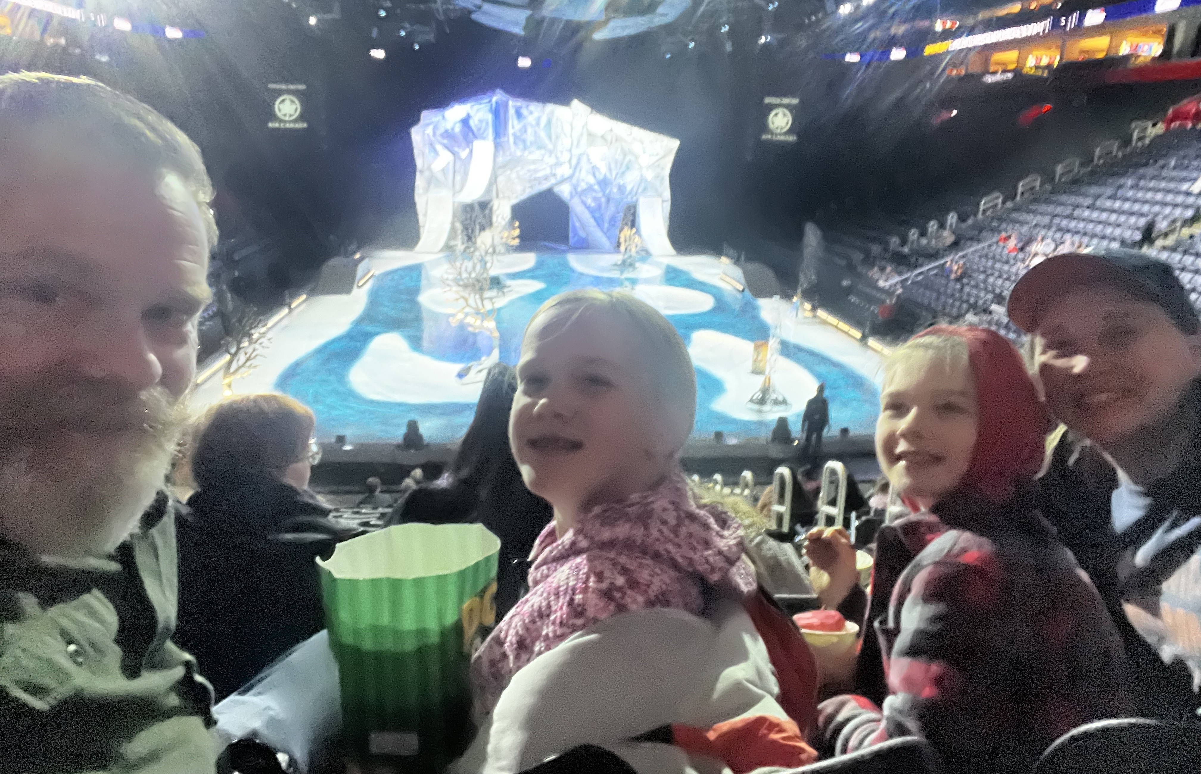 Cirque Du Soleil: Crystal