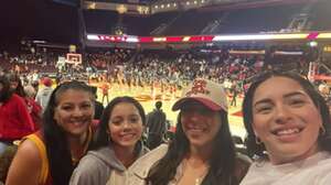 USC Trojans - NCAA Women's Basketball vs Washington Huskies
