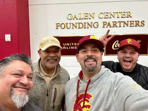 USC Trojans - NCAA Men's Basketball vs Oregon Ducks