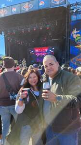 Guy's Flavortown Tailgate With Dustin Lynch and Diplo