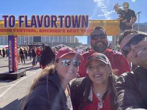 Guy's Flavortown Tailgate With Dustin Lynch and Diplo