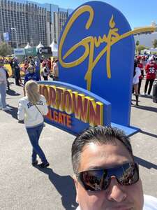 Guy's Flavortown Tailgate With Dustin Lynch and Diplo