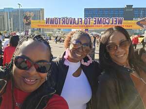 Guy's Flavortown Tailgate With Dustin Lynch and Diplo