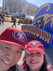 Guy's Flavortown Tailgate With Dustin Lynch and Diplo