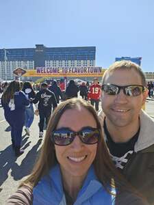 Guy's Flavortown Tailgate With Dustin Lynch and Diplo