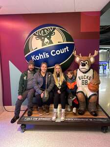 Milwaukee Bucks - NBA vs Cleveland Cavaliers