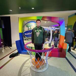 Milwaukee Bucks - NBA vs Cleveland Cavaliers