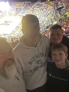 Michigan Wolverines - NCAA Men's Basketball vs Rutgers Scarlet Knights