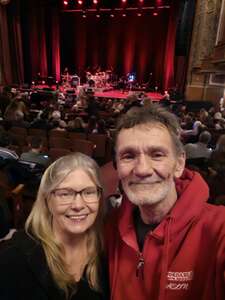 DAYBREAK - The Music & Passion of Barry Manilow