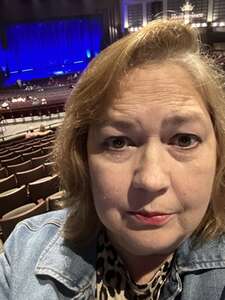 103.5 WEZL Presents #OneNightOnly with Brett Young