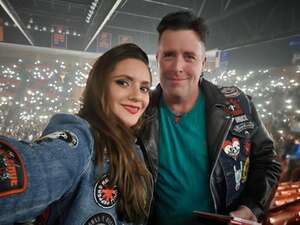 Bryan Adams: So Happy It Hurts W/ Eurythmics Songbook Ft. Dave Stewart