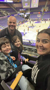 Washington Huskies - NCAA Men's Basketball vs Stanford Cardinal