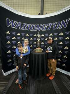 Washington Huskies - NCAA Men's Basketball vs Washington State Cougars