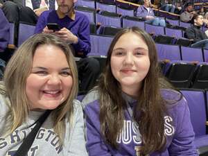 Washington Huskies - NCAA Men's Basketball vs Washington State Cougars