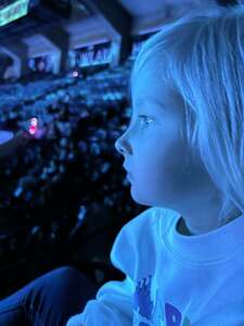 Disney On Ice presents Find Your Hero