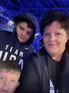 Disney On Ice presents Find Your Hero