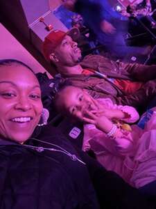 Disney On Ice presents Find Your Hero