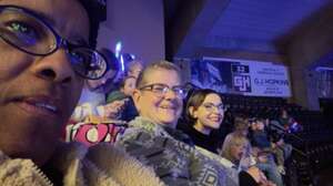 Disney On Ice presents Find Your Hero