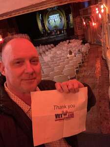 Johnny Cash - The Official Concert Experience