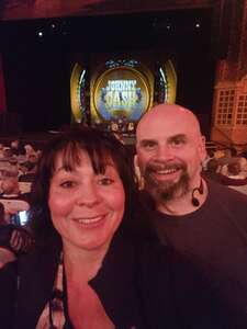 Johnny Cash - The Official Concert Experience