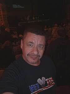 Johnny Cash - The Official Concert Experience