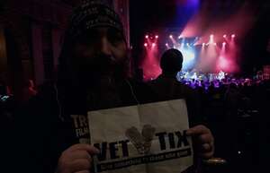 Porno For Pyros - Horns, Thorns En Halos Farewell Tour