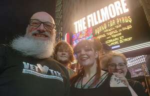 Porno For Pyros - Horns, Thorns En Halos Farewell Tour