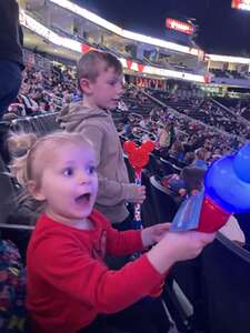 Disney On Ice presents Find Your Hero