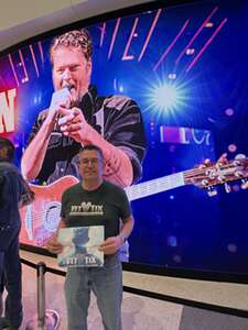 Blake Shelton: Back To the Honky Tonk Tour Presented By Kubota