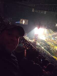 Blake Shelton: Back To the Honky Tonk Tour Presented By Kubota