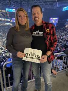 Blake Shelton: Back To the Honky Tonk Tour Presented By Kubota