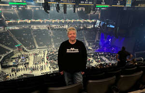 Blake Shelton: Back To the Honky Tonk Tour Presented By Kubota