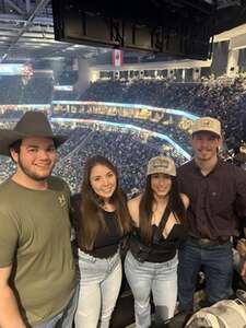 Blake Shelton: Back To the Honky Tonk Tour Presented By Kubota