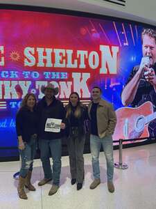 Blake Shelton: Back To the Honky Tonk Tour Presented By Kubota