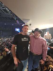 Blake Shelton: Back To the Honky Tonk Tour Presented By Kubota