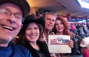 Blake Shelton: Back To the Honky Tonk Tour Presented By Kubota