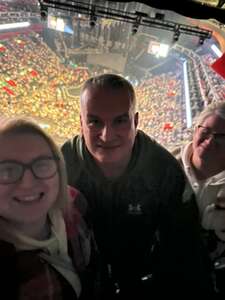 Blake Shelton: Back To the Honky Tonk Tour Presented By Kubota