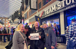 Blake Shelton: Back To the Honky Tonk Tour Presented By Kubota