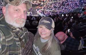 Blake Shelton: Back To the Honky Tonk Tour Presented By Kubota