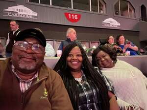 Blake Shelton: Back To the Honky Tonk Tour Presented By Kubota