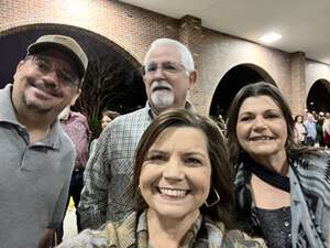 Blake Shelton: Back To the Honky Tonk Tour Presented By Kubota