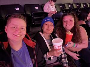 Blake Shelton: Back To the Honky Tonk Tour Presented By Kubota