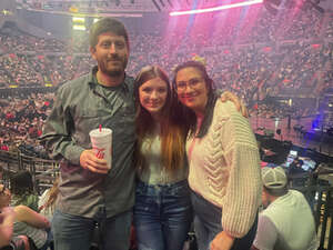 Blake Shelton: Back To the Honky Tonk Tour Presented By Kubota