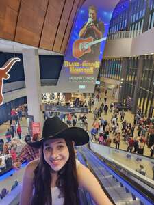 Blake Shelton: Back To the Honky Tonk Tour Presented By Kubota