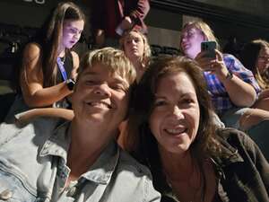 Blake Shelton: Back To the Honky Tonk Tour Presented By Kubota