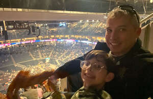 Blake Shelton: Back To the Honky Tonk Tour Presented By Kubota