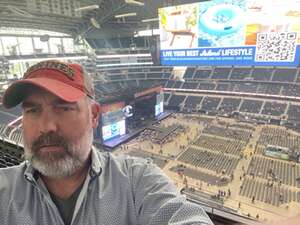 Kenny Chesney: Sun Goes Down Tour with Zac Brown Band